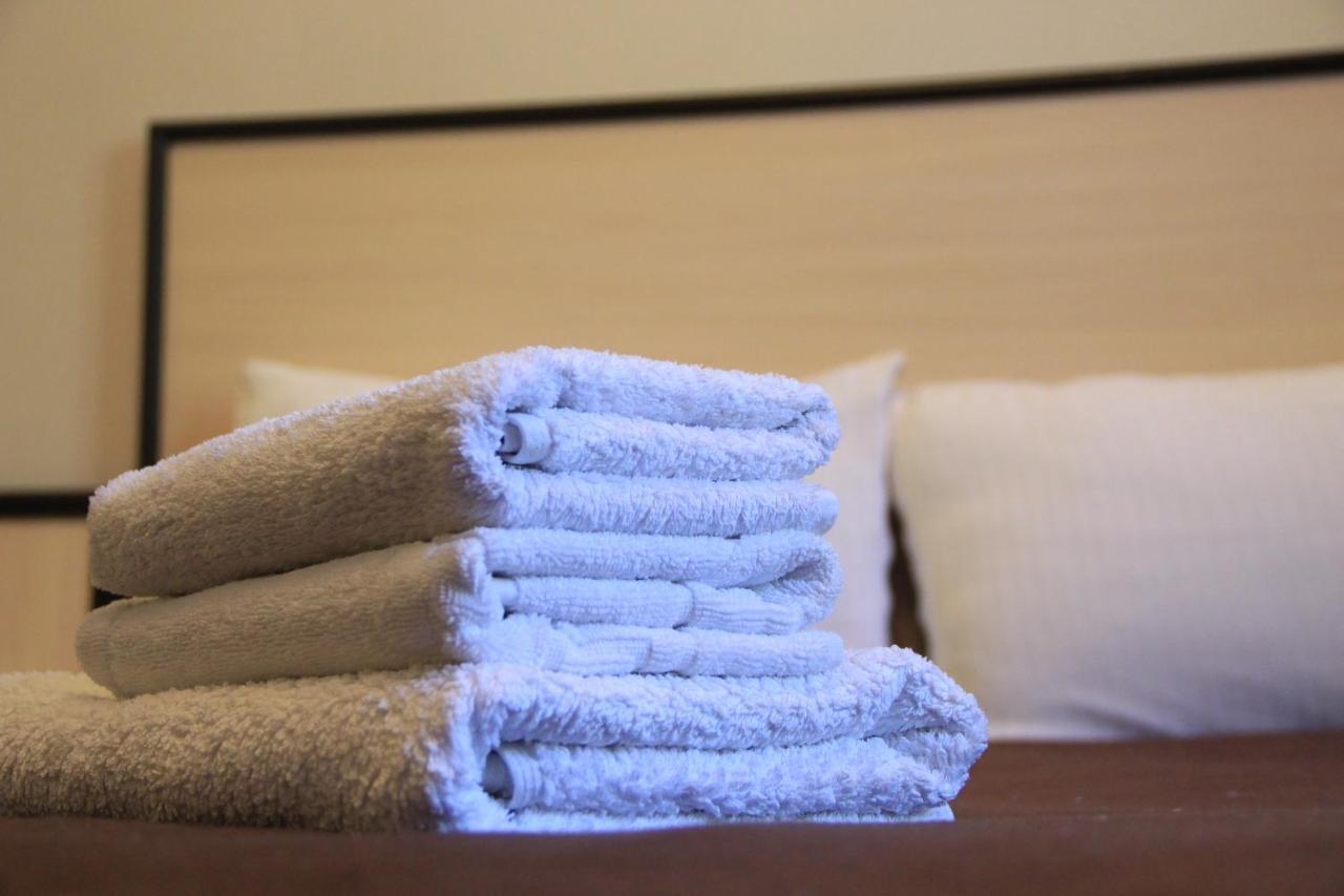 Izum Hotel Osz Zewnętrze zdjęcie